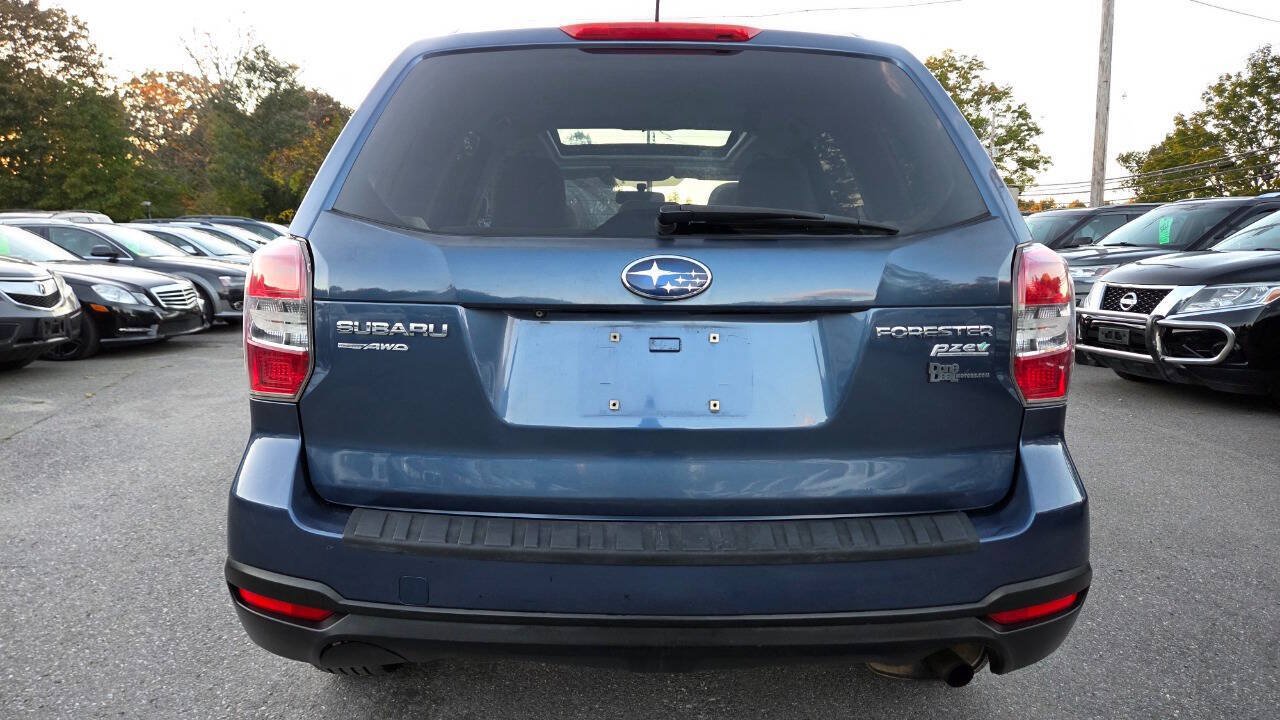 Used 2014 Subaru Forester 2.5i Premium w/ All-Weather Package AWD/4WD image 14