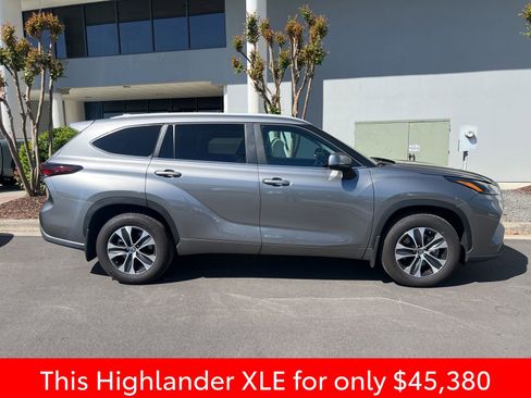 Used 2025 Toyota Highlander XLE image 5