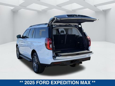 New 2025 Ford Expedition Max Active image 14