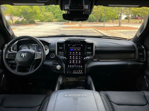Used 2019 RAM 1500 Limited RWD image 28