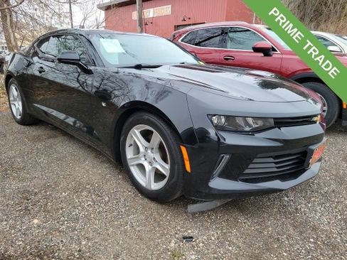 Used 2016 Chevrolet Camaro LT w/ Technology Package image 1