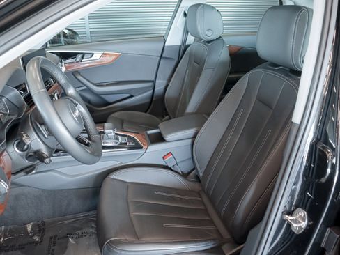 Used 2023 Audi A4 2.0T Premium w/ Convenience Package image 8