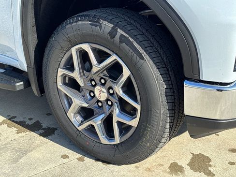 Used 2026 GMC Sierra 1500 SLT w/ SLT Premium Plus Package image 6