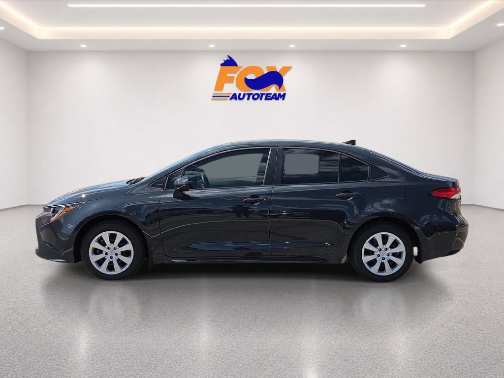 New 2027 Toyota Corolla LE FWD image 2