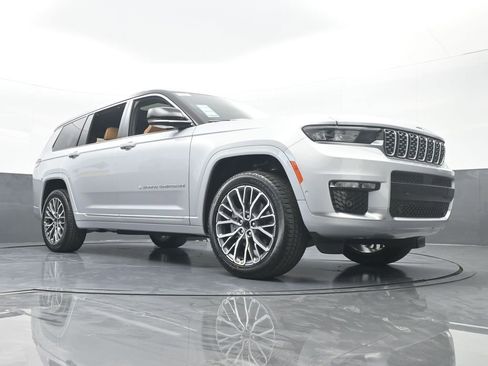 New 2025 Jeep Grand Cherokee L Summit image 75