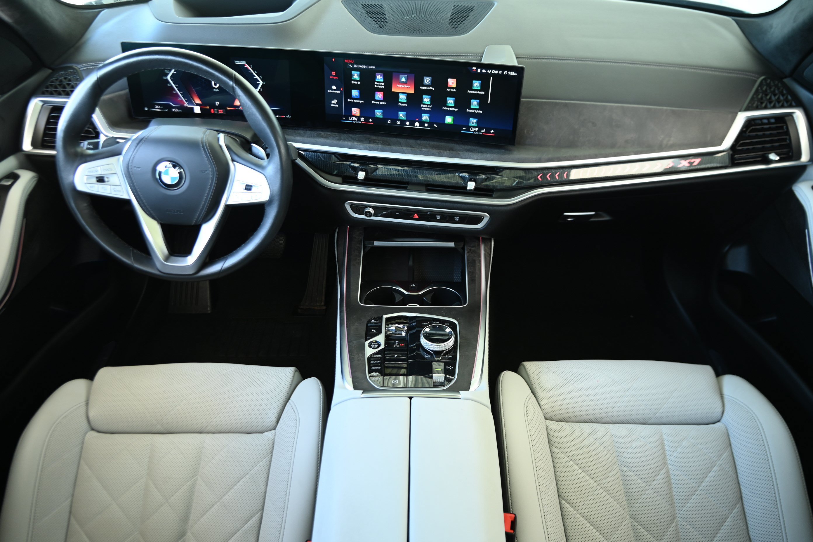 Certified 2025 BMW X7 xDrive40i w/ Parking Assistance Package AWD/4WD image 15