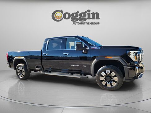 New 2026 GMC Sierra 3500 Denali image 14