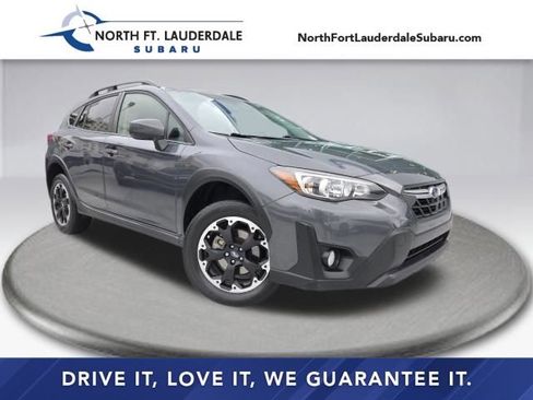 Used 2023 Subaru Crosstrek 2.0i Premium image 1