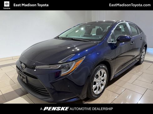 Used 2024 Toyota Corolla LE FWD image 1