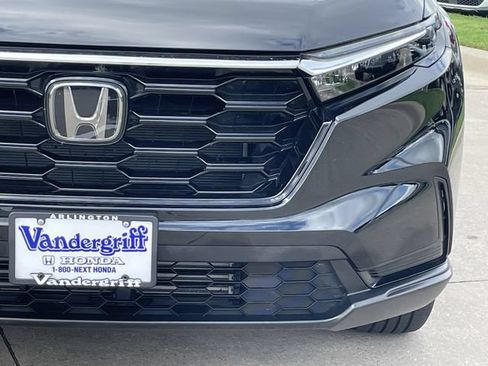 Certified 2025 Honda CR-V EX image 7