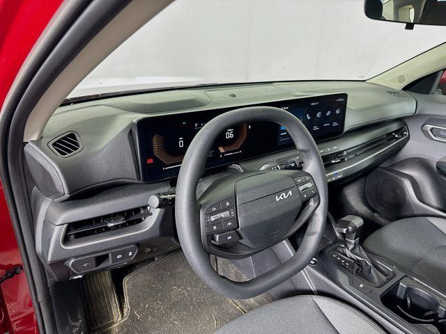 Certified 2025 Kia K4 FWD image 9