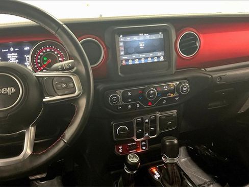 Used 2021 Jeep Gladiator Rubicon w/ Trailer Tow Package image 10