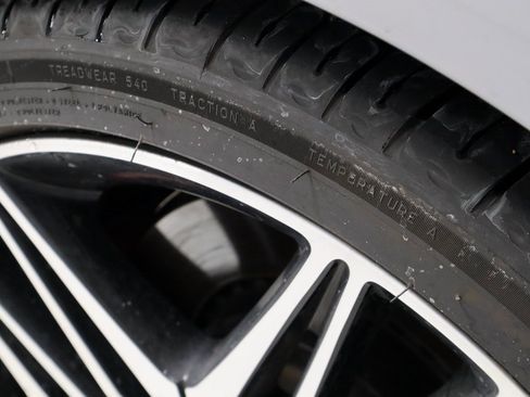 Used 2023 Kia Stinger GT2 image 22