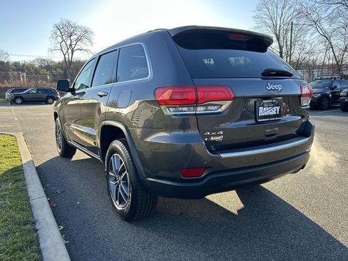 Used 2018 Jeep Grand Cherokee Limited image 6