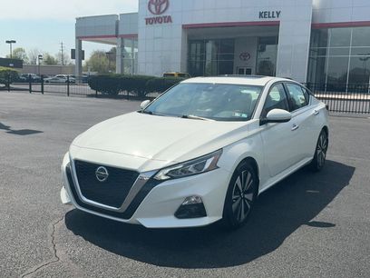 Used 2022 Nissan Altima 2.5 SL