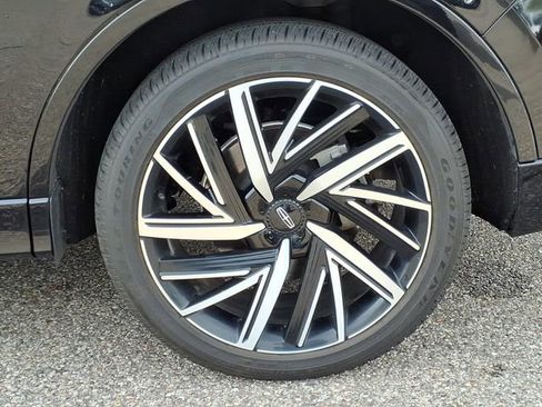 Used 2025 Lincoln Aviator Black Label w/ Jet Appearance Package AWD/4WD image 7