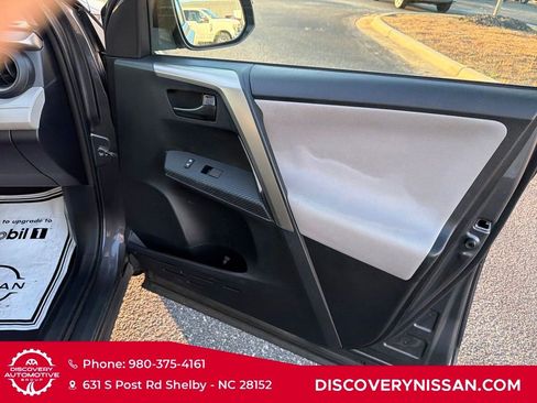 Used 2015 Toyota RAV4 LE image 26