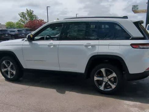 New 2026 Jeep Grand Cherokee Limited AWD/4WD image 6