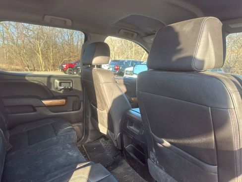 Used 2018 Chevrolet Silverado 1500 LTZ w/ Sport Package image 13