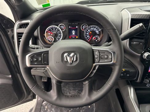 New 2026 RAM 2500 Big Horn AWD/4WD image 18