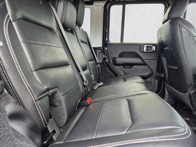 Used 2020 Jeep Wrangler Unlimited Sahara AWD/4WD image 20