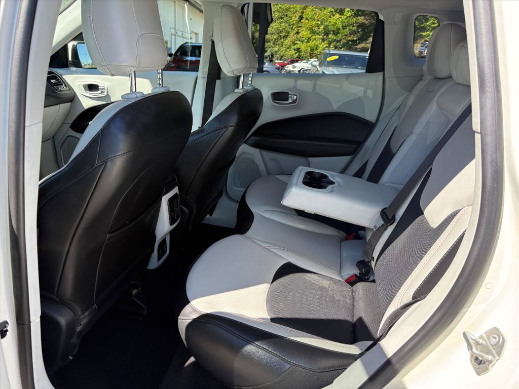 Used 2019 Jeep Compass Limited AWD/4WD image 20