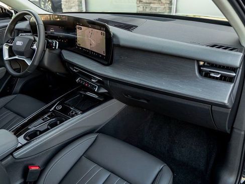 New 2026 Audi Q3 quattro 2.0T image 31