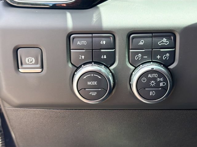Used 2024 GMC Sierra 1500 Denali AWD/4WD image 35