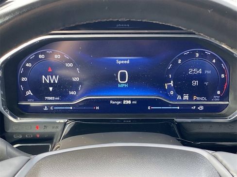 Used 2024 Chevrolet Silverado 2500 LT image 29