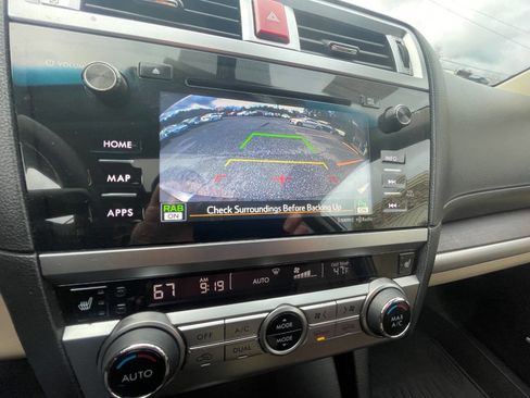 Used 2017 Subaru Outback 2.5i Limited image 27