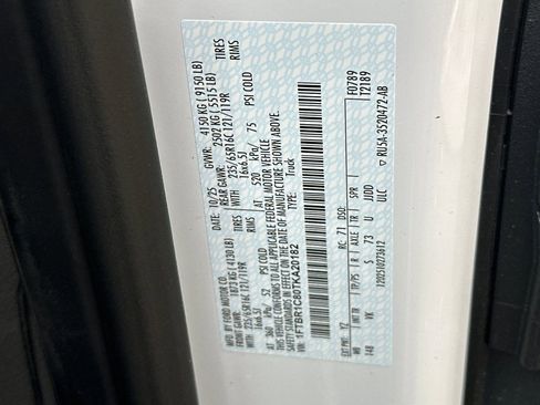 New 2026 Ford Transit 250 148 Medium Roof w/ Load Area Protection Package image 27