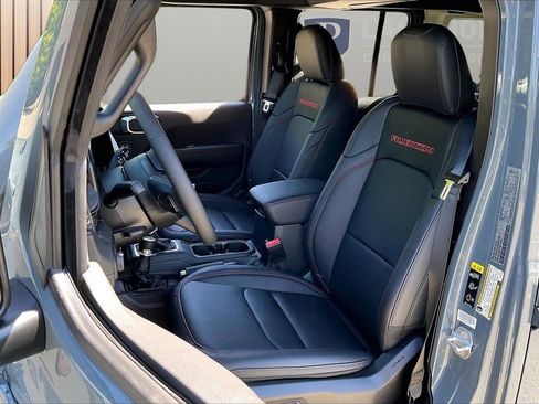 New 2026 Jeep Wrangler Unlimited Rubicon AWD/4WD image 20