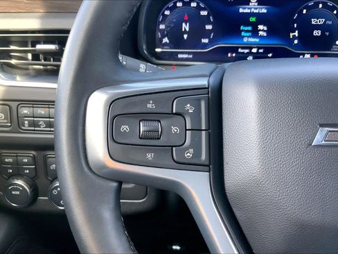 Used 2024 Chevrolet Tahoe Z71 w/ Luxury Package image 23