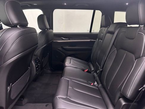 New 2025 Jeep Grand Cherokee L Limited w/ Black Appearance Package image 14