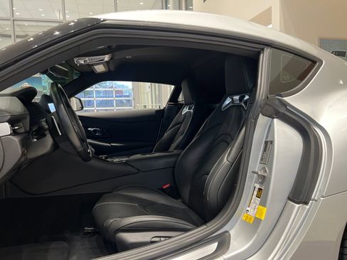 Used 2020 Toyota Supra image 10