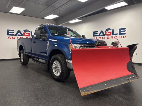 Used 2022 Ford F350 XLT w/ XLT Value Package image 2