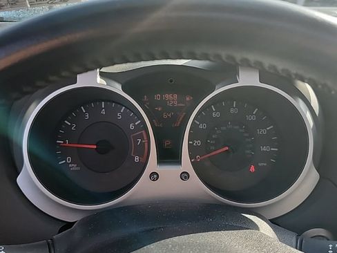 Used 2012 Nissan Juke SL AWD/4WD image 13