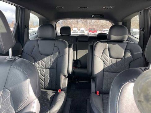 Used 2023 Kia Telluride EX X-Line image 4