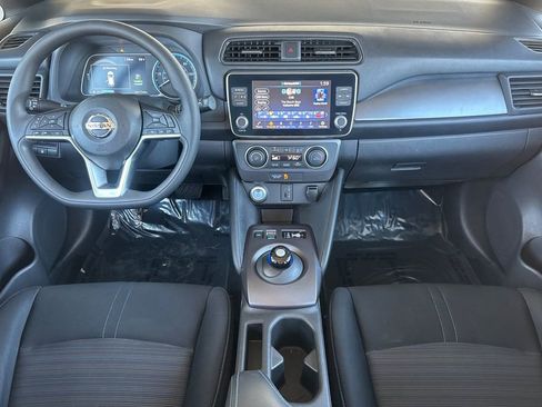 Used 2022 Nissan Leaf S FWD image 12