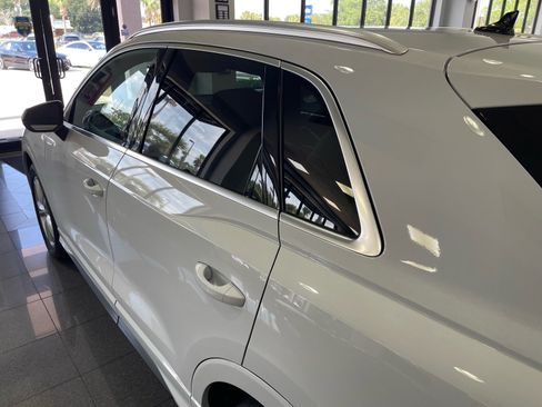 Used 2019 Audi Q3 2.0T Premium Plus w/ Premium Plus Package AWD/4WD image 14