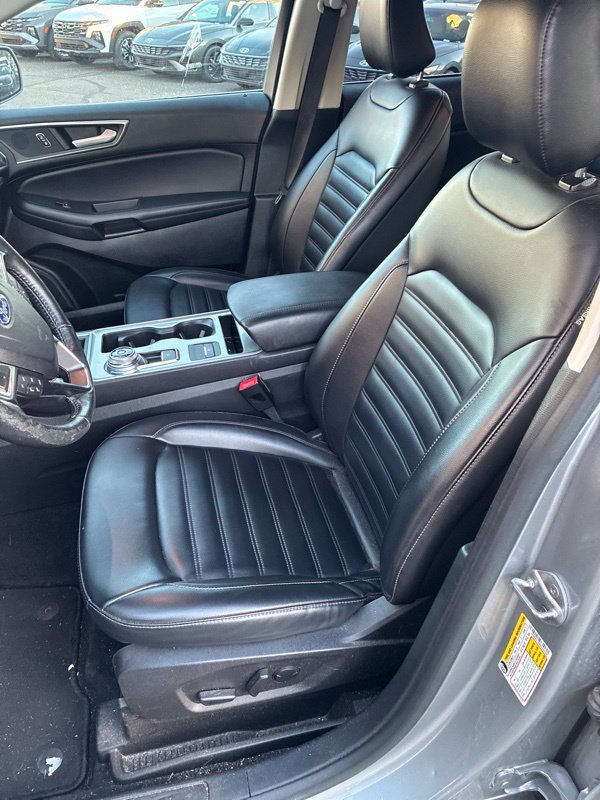 Used 2023 Ford Edge SEL AWD/4WD image 8