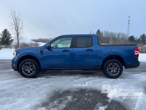 Used 2023 Ford Maverick XLT image 3