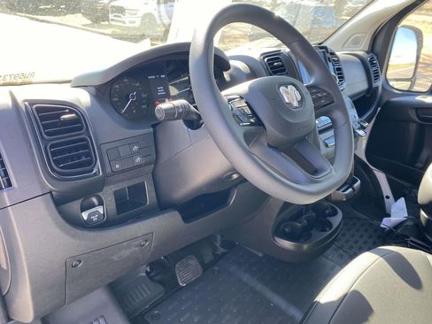 New 2026 RAM ProMaster 2500 w/ Convenience Group image 38