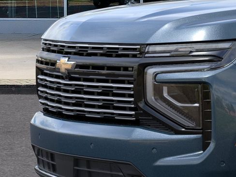 New 2026 Chevrolet Suburban High Country AWD/4WD image 37
