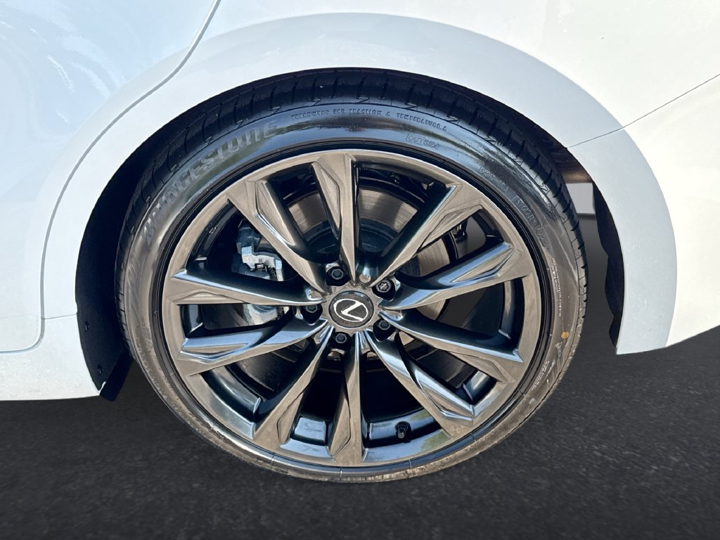 Used 2025 Lexus IS 350 F Sport RWD image 31