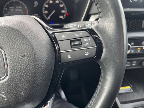 Used 2023 Honda CR-V EX-L image 32