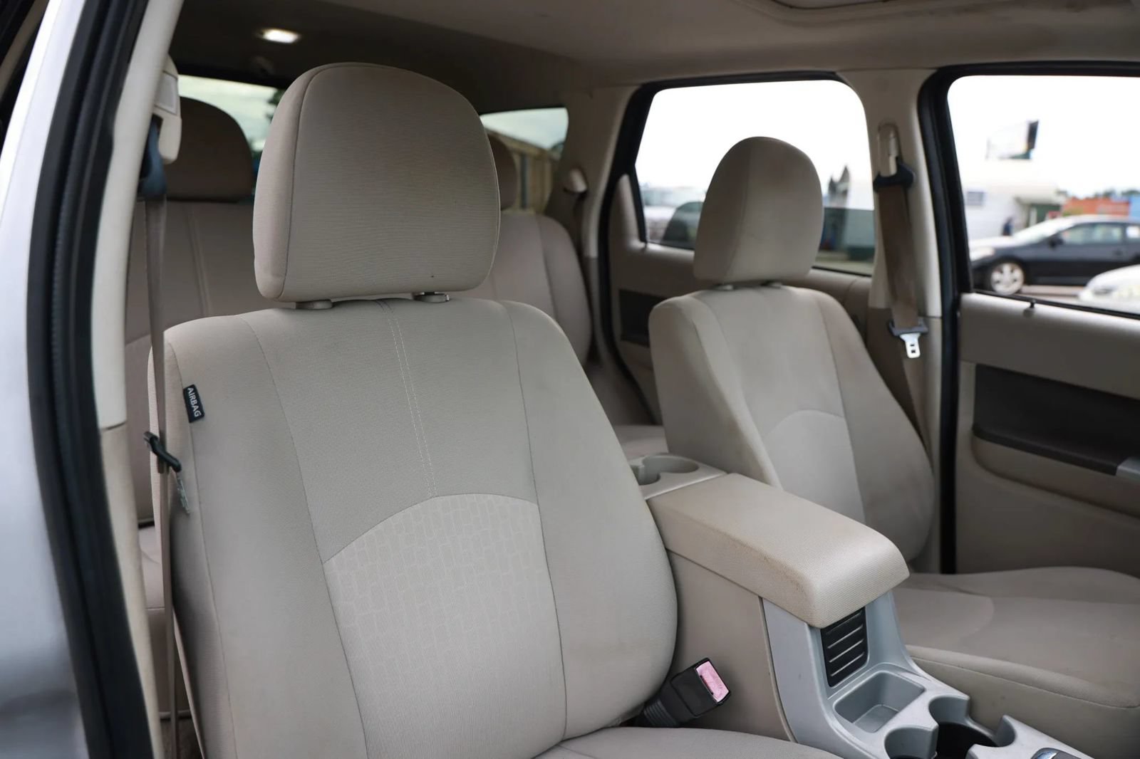 Used 2010 Mercury Mariner 4WD image 30