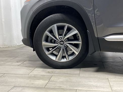 Used 2020 Hyundai Santa Fe SEL w/ Convenience Package image 35