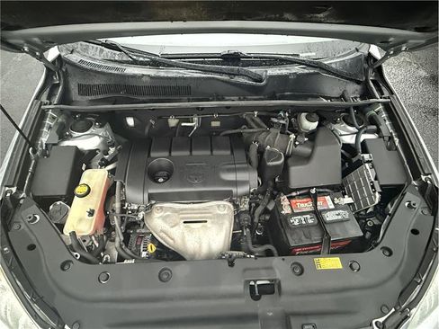 Used 2011 Toyota RAV4 4WD image 30