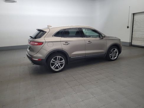 Used 2019 Lincoln MKC Reserve image 10